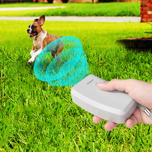 Tragbares batterie betriebenes Tierschutz mittel Elektrische Rinden kontrolle Abschreckendes Ultraschall-Hunde abwehrgerät - Product Image 3