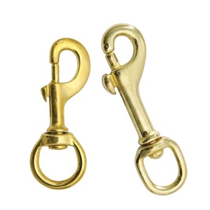 Fabricante Chino de <span class=keywords><strong>Mosquetones</strong></span> de Latón para Mascotas, con Tratamiento Electrolítico de Zinc, Certificado ISO9001, Gancho para Perros - Product Image 1