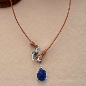 Collier en cuir avec pendentif goutte d'eau en Lapis Lazuli, serti de pierres naturelles dans un cadre en argent tibétain, bijoux de mode - Product Image 2