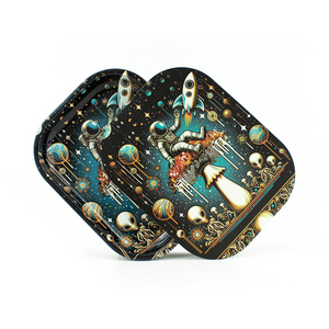 RTS Smoke Shop Vente en gros Astronaute Planète Vaisseau spatial Plateau roulant en métal avec couvercle 18x14cm Accessoire pour fumer Plateau à tabac - Product Image 4