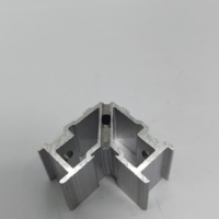 Support d'angle en aluminium 6063-T5 de type moderne Tengshuo, durable, installation facile par vis, pour cadres de fenêtres et de portes à rupture de pont thermique