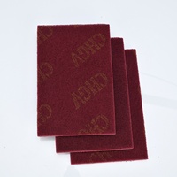 Pad Penggosok Abrasif Non-Woven OEM Merah, Kekerasan Sedang, Dapat Digunakan Kembali, Tahan Lama, untuk Pemolesan Baja Tahan Karat
