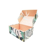 Personalisierte Wellpappe-Versandboxen in Schwarz und Pink für Kleinunternehmen - Individuelle Geschenkverpackungen