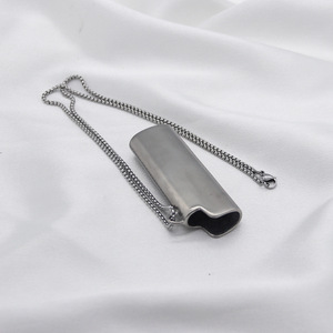 จี้สร้อยคอไทเทเนียมสตีลทรงเรขาคณิตสำหรับผู้ชาย สไตล์ฮิปฮอป ของขวัญเครื่องประดับสแตนเลส - Product Image 3