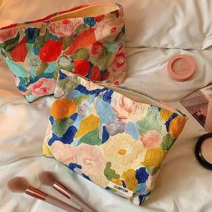Pochette de maquillage en toile de coton de luxe avec fermeture éclair, logo personnalisé imprimé, trousse de toilette de voyage de luxe, étui à crayons, porte-monnaie - Product Image 3