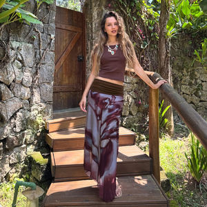 Falda Larga Asimétrica con Estampado de Contraste Vintage de Estilo Único, Cintura Baja, Fruncida y Drapeada para Mujer - Product Image 1