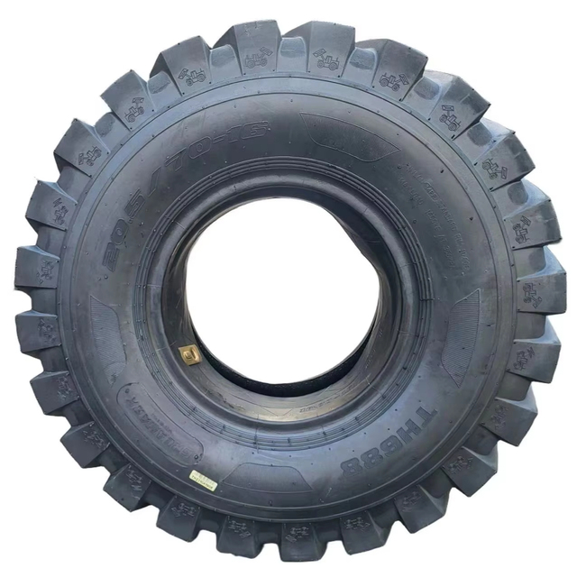 Eco-friendly Formula Reinforced Loader Tires 20.5/70-16 14PR General Purpose Tyre