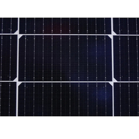Meilleure façon de monter des panneaux solaires du module monofacial demi-cellule 550w 555w