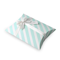 Boîte d'emballage de bonbons en carton imprimé de luxe en forme d'oreiller pour cadeaux de fête de mariage avec ruban d'art personnalisé
