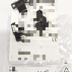 1pc 新しい Pm-l65 Pml65 光電センサー送料無料新しいオリジナル既製在庫産業オートメーション Pac 専用 Plc <span class=keywords><strong>Progr</strong></span> - Product Image 1