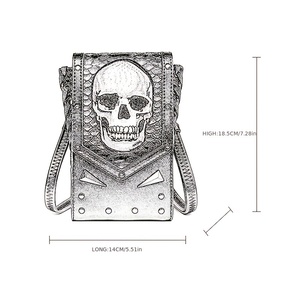 2025 nouveau sac à bandoulière pour femmes en plein air crâne Rivet moto sac de téléphone portable - Product Image 5