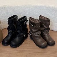 Bottes mi-mollet souples pour femme, collection automne 2026, avec rivets décoratifs et bride à boucle, design de niche, style décontracté et tendance