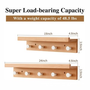 Estante de pared de estilo nórdico de madera con ganchos para almacenamiento y organización en la cocina. - Product Image 5