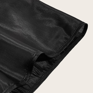 Tablier de rasage avec ventouse réutilisable noir et blanc pour un usage quotidien - Product Image 3