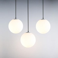 Pendentif en verre blanc opale givré de 8 "abat-jour d'ampoule de globe suspendu