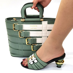 Sac à Main Femme et Chaussures Compensées Assorties en Cuir PU à Talon Haut Guangzhou 2025 pour Filles et Femmes - Product Image 3
