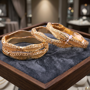 Bracelets de mode traditionnels plaqués or en laiton de cuivre bijoux remplis d'or Oro Joyeria - Product Image 4