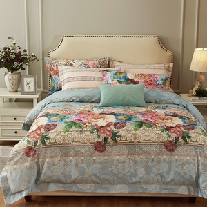 Parure de lit quatre pièces en satin jacquard 100 % coton de style européen, housse de couette chaude pour l'hiver, literie respirante - Product Image 1