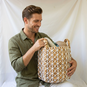 Panier de rangement artisanal KELANA S en jacinthe d'eau avec corde en coton, panier à linge tressé, organisateur de décoration écologique pour la maison - Product Image 2