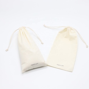 Pochette en coton naturel écologique, emballage en tissu, sac à cordon pour cadeau, sac à provisions en coton mousseline biologique avec cordon en coton - Product Image 5