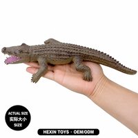 Jouet animal marin crocodile en PVC écologique marron-vert 62x24x10cm - Décoration de bureau éducative pour enfants 3 ans et plus unisexe