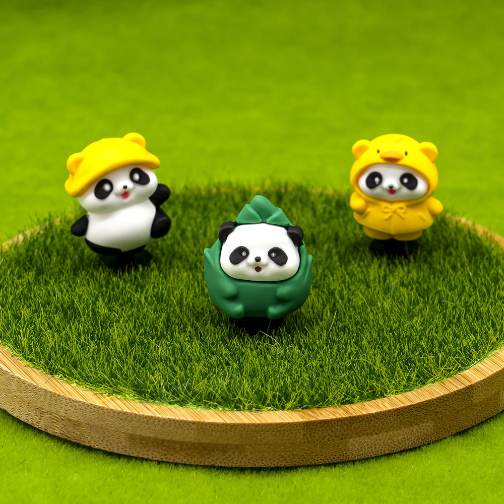 Personalized New Fashion Custom Animal 3D PVC Rubber Shoe Charm Wholesale Colorful Moose Koala Arctic Fox Pandas Shoe Charm Bulk