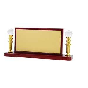 Vente en gros <span class=keywords><strong>de</strong></span> plaques décoratives en bois pour le <span class=keywords><strong>bureau</strong></span> <span class=keywords><strong>de</strong></span> la maison et <span class=keywords><strong>de</strong></span> l'entreprise Offre Spéciale nom et logo personnalisés - Product Image 3