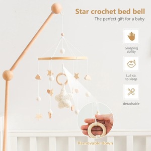 Juguete Colgante de Ganchillo con Forma de Estrella y Nube, con Anillos de Madera y Bolas de Algodón, para Decoración de Cuarto de Bebé y Desarrollo Sensorial Infantil - Product Image 2
