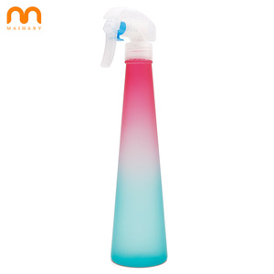 Profesional barbería salón peluquería gradiente Color niebla fina botella <span class=keywords><strong>de</strong></span> Spray forma cónica botellas <span class=keywords><strong>de</strong></span> agua para peinar el cabello - Product Image 3