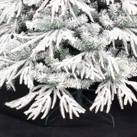 Sapin de Noël artificiel vert floqué 5 pieds 6 pieds 7 pieds 8 pieds PE PVC avec base debout Utilisation intérieure personnalisée