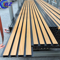 Panneau mural extérieur en WPC couleur teck de qualité supérieure, bardage composite en bois pour villa de luxe, haute performance, résistant aux intempéries, usage domestique