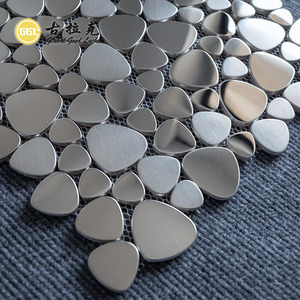 Azulejos Decorativos de Acero Inoxidable con Diseño Único en Forma de Corazón para Paredes de Fondo de Hoteles, Oficinas y Paredes Decorativas - Product Image 2