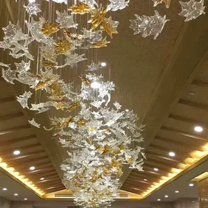 Özel aydınlatma Modern moda sanat cam akçaağaç yaprağı tipi dekoratif büyük avize yüksek tavan için otel kulübü ziyafet salonu