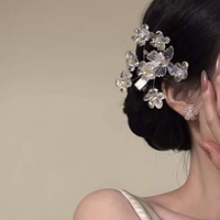 [Langage des fleurs romantiques] Nouvelle pince à cheveux élégante en forme de papillon en cristal brillant, faite à la main, design élégant, pince latérale en bec de canard 2026