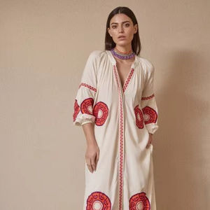 Vestido Maxi de Verano 2025, Estilo Casual, Bordado, Cuello en V, Manga Corta, Lavable, para Tallas Grandes, 100% Algodón Tejido, Cintura Natural - Product Image 1