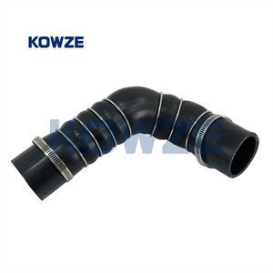 14463-JD70B Kowze Pièces de rechange automobiles en gros Tuyau <span class=keywords><strong>d</strong></span>'admission <span class=keywords><strong>d</strong></span>'<span class=keywords><strong>air</strong></span> intercooler pour <span class=keywords><strong>Nissan</strong></span> <span class=keywords><strong>Qashqai</strong></span> 2.0 2007 14463JD70B - Product Image 1