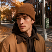 Op maat gemaakte logo patch beanie muts winter gebreide muts luxe wintermutsen zwarte boordmuts geribbelde warme muts groothandel