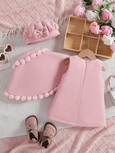 Nouvelle Tendance 2026 : Ensemble Trois Pièces Hiver Rose pour Bébé Fille – Robe, Cape et Bonnet à Nœud 100% Polyester - Product Image 2