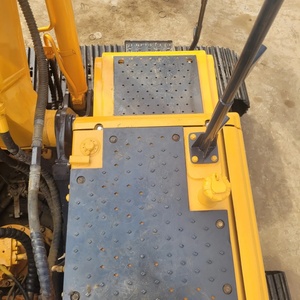 Excavadora Hidráulica de Orugas Hyundai 225LC-9S Usada Original, Motor, Bomba y Componentes Principales Incluidos, en Venta - Product Image 6