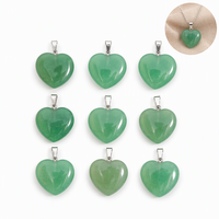 Liontin Batu Kristal Alami Bentuk Hati, Liontin Aventurine Hijau 20Mm untuk Membuat Perhiasan