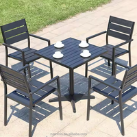 Modernes Design Outdoor Esstisch und Stuhl Set Gartenmöbel mit Terrassen-Aluminiumrahmen für Restaurantnutzung