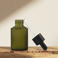 Flacons en verre transparent givré personnalisés RTS de 60 ml pour sérum et crème pour le visage avec compte-gouttes en verre ambré pour les soins de la peau
