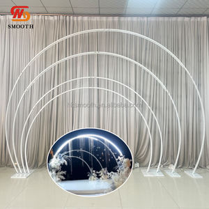 Arche circulaire en métal blanc pour la décoration de scène d'événements de mariage et de fêtes, design personnalisé SMOOTH - Product Image 1