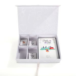 <span class=keywords><strong>Livre</strong></span> de mémoire personnalisé de grossesse avec boîte à souvenirs - Product Image 2