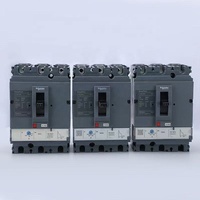 Disjoncteur à boîtier moulé CVS160F TMD 3P 160A, déclenchement thermomagnétique, pour la distribution d'énergie et la protection des moteurs MCCB