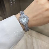 Jam Tangan Wanita Vintage Modis Terbaru 2025 Berlapis Emas dengan Rhinestone Ceko Mewah Kelas Atas Hadiah Premium