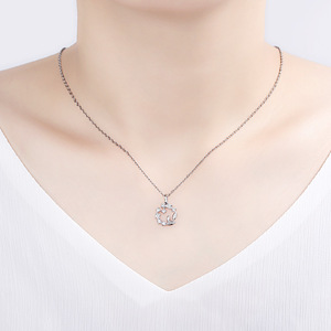 Collar de Moda con Diseño de Hojas y Piedras de Imitación, Cadena para Clavícula, Joyería para Damas, Regalo, Sin Reseñas Todavía - Product Image 4