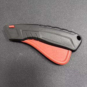 Cuchillo retráctil con bloqueo infantil OEM, cuchilla con retractor automático de resorte - Product Image 4