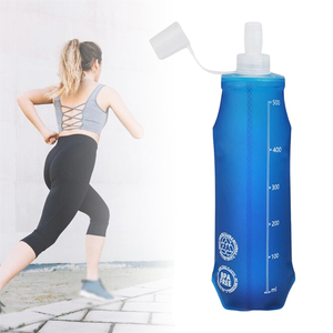 Bouteille d'eau pliable en gros, gourde souple en TPU, portable pour le sport, la randonnée, le camping et la course à pied - Product Image 3