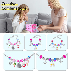 Kit de fabrication de bracelets et bijoux créatifs pour enfants, ensemble de dessin animé fait à la main avec breloque cadeau d'anniversaire surprise pour enfants - Product Image 2